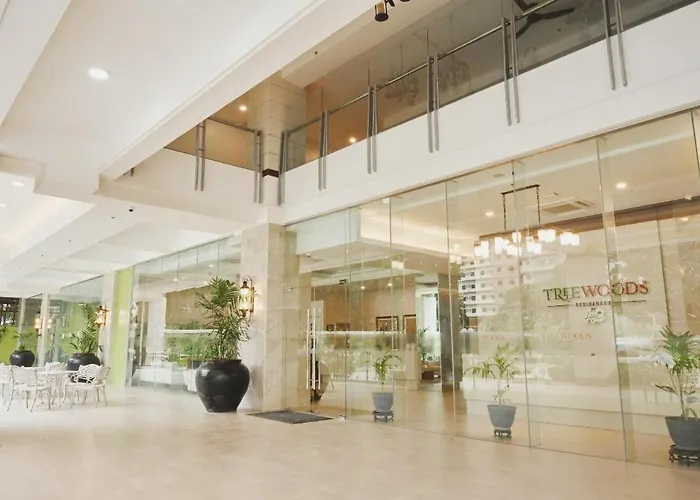 It Park Tree Wood New Furniture Water Front Casino 5m 1224 *